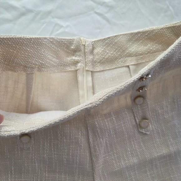 High Waisted Tweed Sailor Shorts | Cream Pearl Button Preppy Shorts | Small - Picture 4 of 9